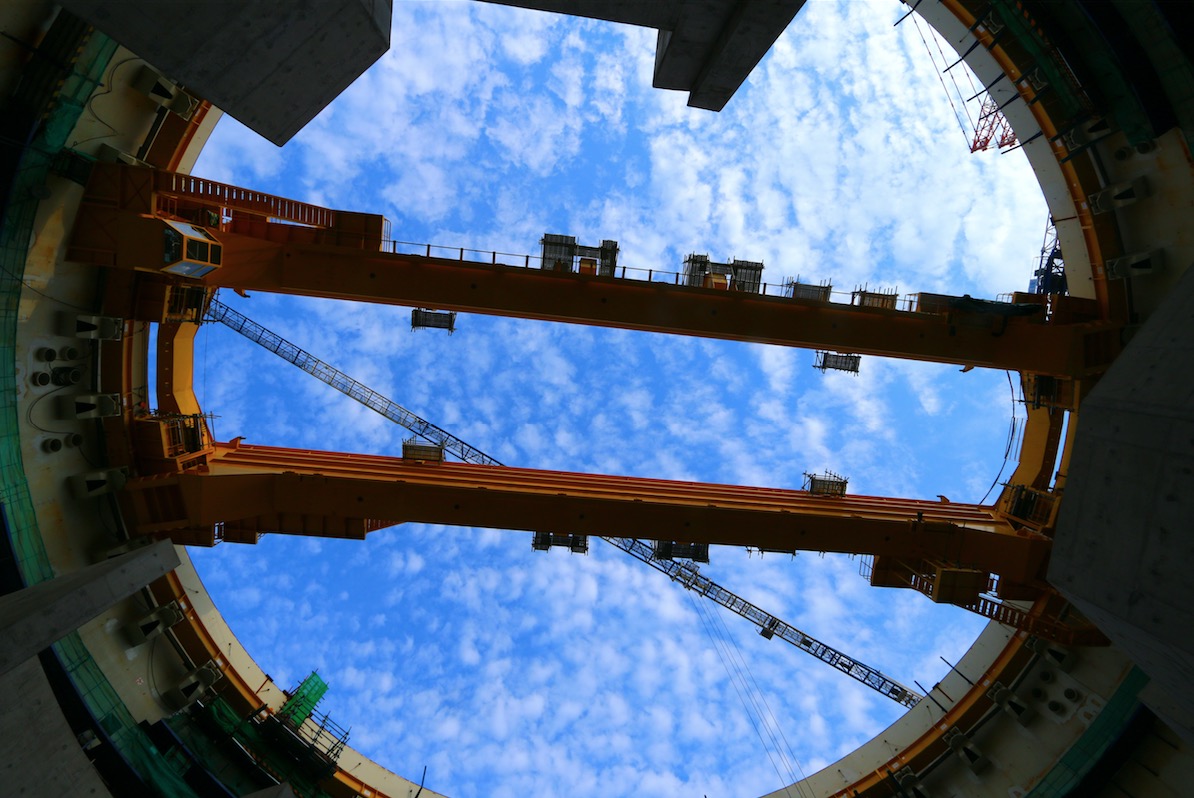 2017��5��7�գ�������һ�š�ʾ�����̻���������ʼ��װ